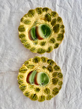 Load image into Gallery viewer, A pair of French Sarreguemines apple plates