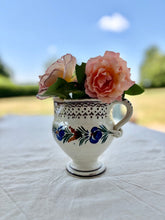Load image into Gallery viewer, French sponge ware and hand painted footed jug