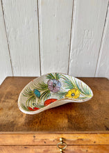 Load image into Gallery viewer, Italian mid-century hand painted dish