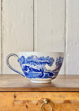 Load image into Gallery viewer, A giant or jumbo Spode Italian tea cup