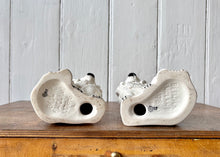 Load image into Gallery viewer, A pair of small white Royal Doulton Beswick King Charles Spaniel mantle dogs
