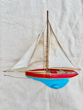 Load image into Gallery viewer, Vintage pond yacht