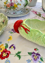 Load image into Gallery viewer, Crown Devon lobster and lettuce salad bowl