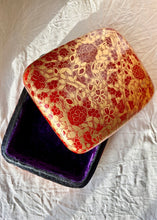 Load image into Gallery viewer, Large cushion-style papier mache decorated box