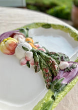 Load image into Gallery viewer, Large Italian majolica platter or sharing dish