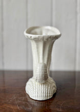 Load image into Gallery viewer, Spode Velamour Cornucopia Shell vase