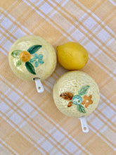 Load image into Gallery viewer, A lemon pot with lid and original ceramic spoon