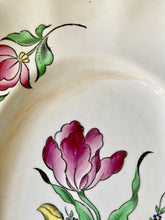 Load image into Gallery viewer, A Luneville French faience platter