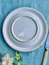 Load image into Gallery viewer, Pretty floral cake or bread plate