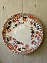 Load image into Gallery viewer, Fluted Imari style antique plate with scalloped edge