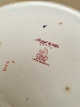 Load image into Gallery viewer, Antique Keeling & Co. Tokio Losol Ware large circular serving dish/tureen with lid