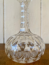 Load image into Gallery viewer, Classical lead crystal balloon-style decanter
