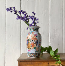 Load image into Gallery viewer, Hand decorated oriental vase