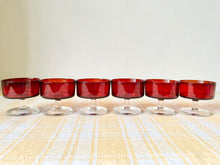 Load image into Gallery viewer, A set of 6 French bistro wine glasses in red