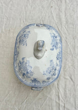 Load image into Gallery viewer, Asiatic Pheasant sauce tureen with underplate
