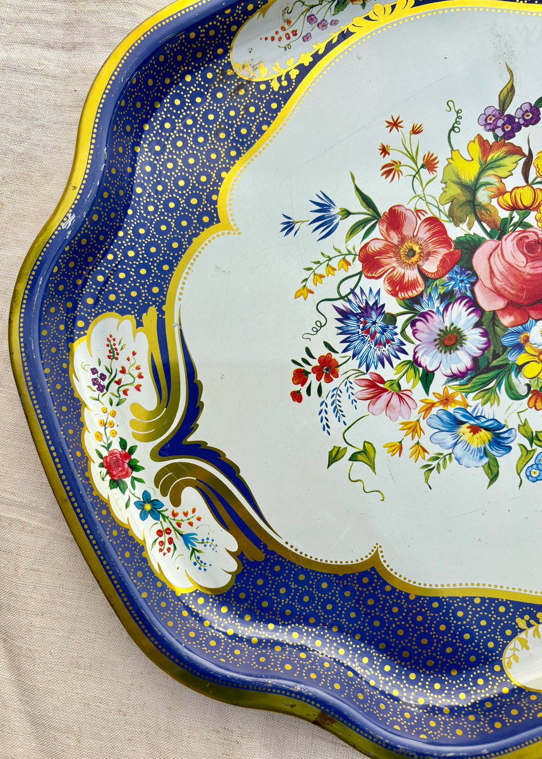 Toleware tray with floral design and gilt detailing