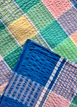 Load image into Gallery viewer, Vintage cotton seersucker pastel checked tablecloth
