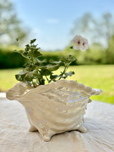 Load image into Gallery viewer, Large white lustreware shell vase
