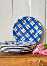 Load image into Gallery viewer, A set of 6 hand-painted blue checked plates
