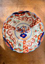 Load image into Gallery viewer, Vibrant hand decorated oriental bowl with scalloped rim
