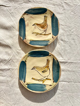 Load image into Gallery viewer, A pair of English studio pottery wall plates featuring wrens
