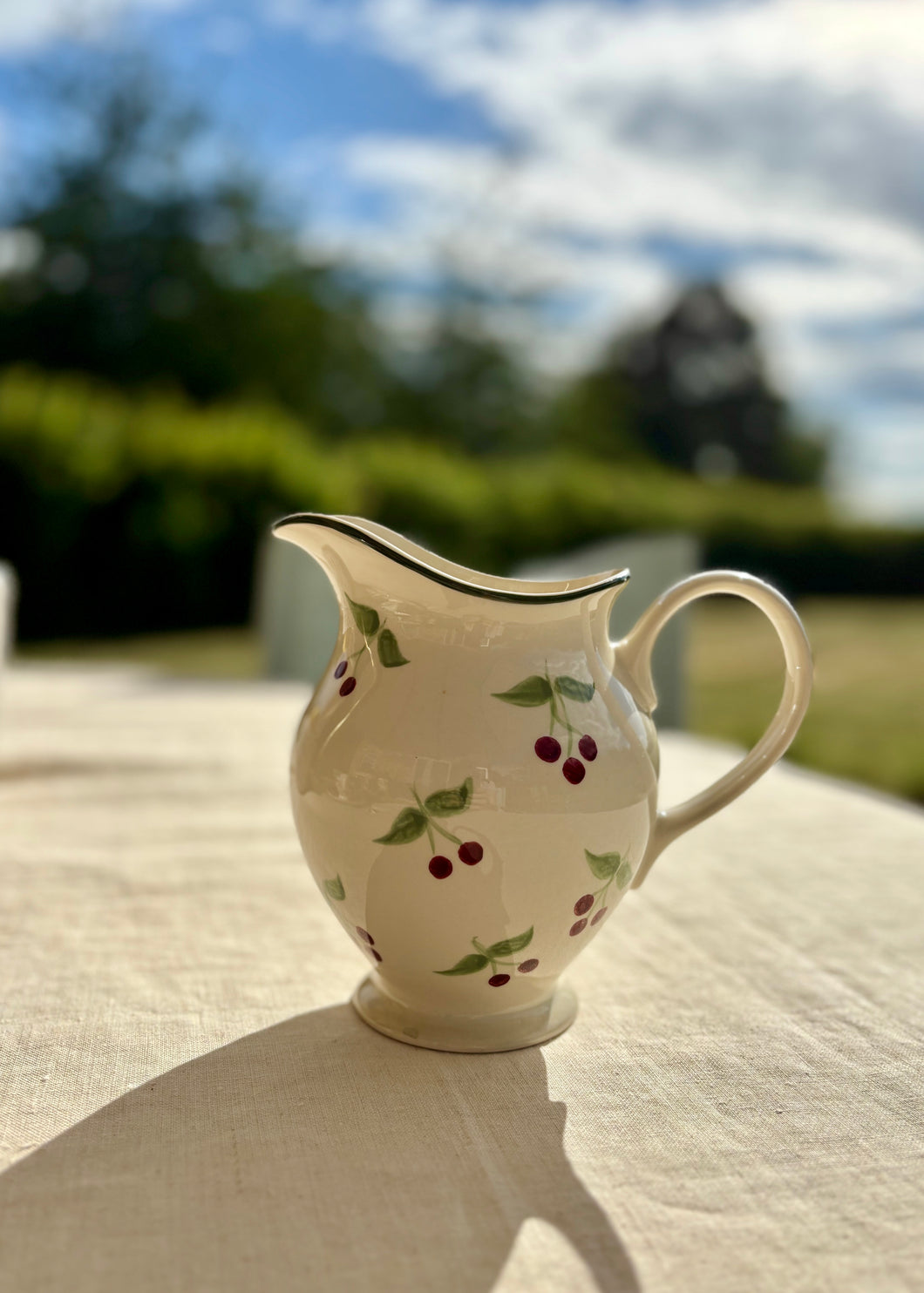 Vintage Laura Ashley jug in Berries design
