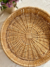 Load image into Gallery viewer, Large circular wicker tray
