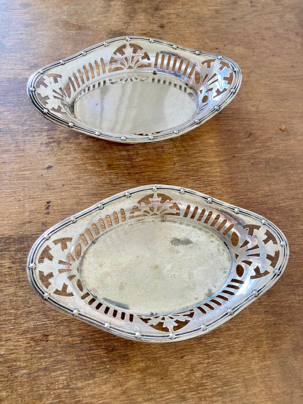 A pair of silver plate bon-bon dishes