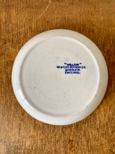 Load image into Gallery viewer, Willow Pattern pin dish
