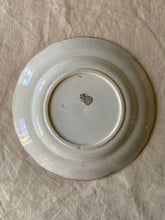 Load image into Gallery viewer, A set of 5 Luneville Faience dinner plates
