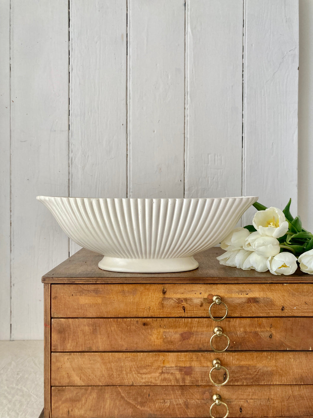 Large ribbed white footed mantle vase