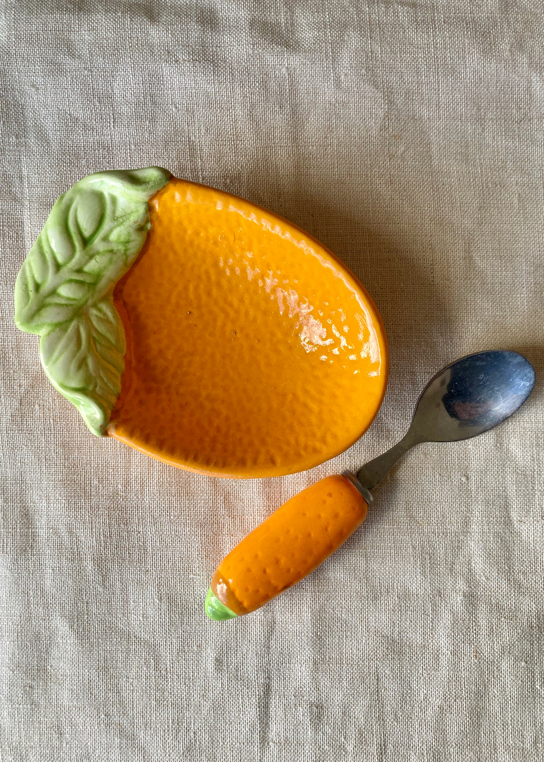 Majolica marmalade dish and matching spoon