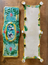 Load image into Gallery viewer, Large decorative ceramic lidded box on lion&#39;s feet
