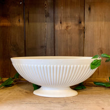 Load image into Gallery viewer, Wedgwood footed mantle vase
