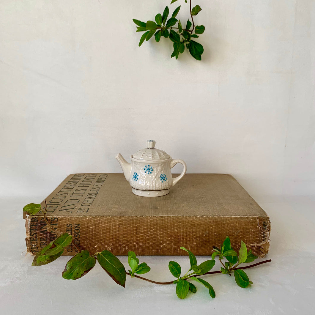 Belleek miniature snowflake and fir tree teapot