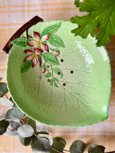 Load image into Gallery viewer, Carlton Ware green drainer dish - clematis pattern
