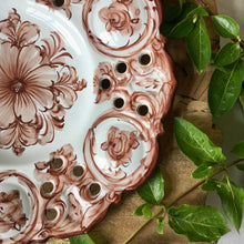 Load image into Gallery viewer, Portuguese decorative floral plate
