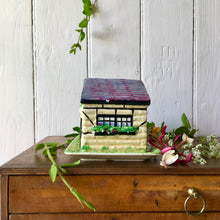 Load image into Gallery viewer, English country cottage butter dish or cheese cloche
